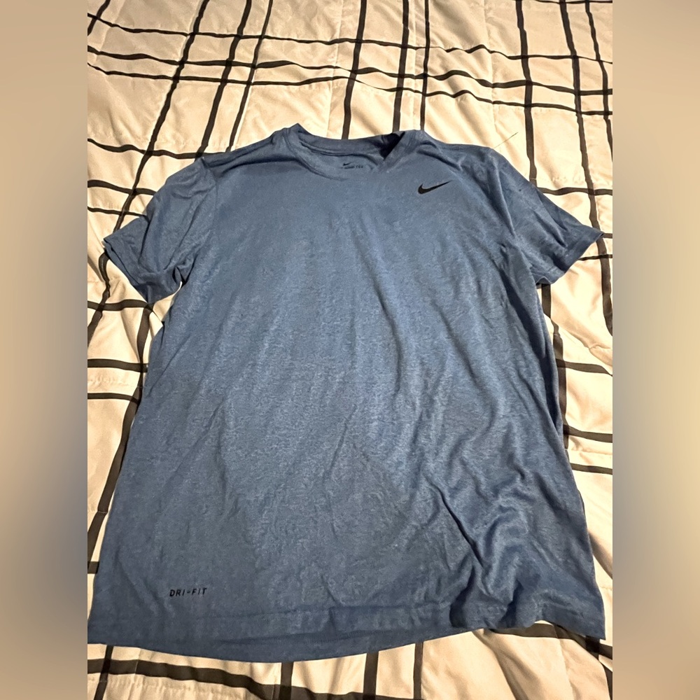 Nike Large blue tee